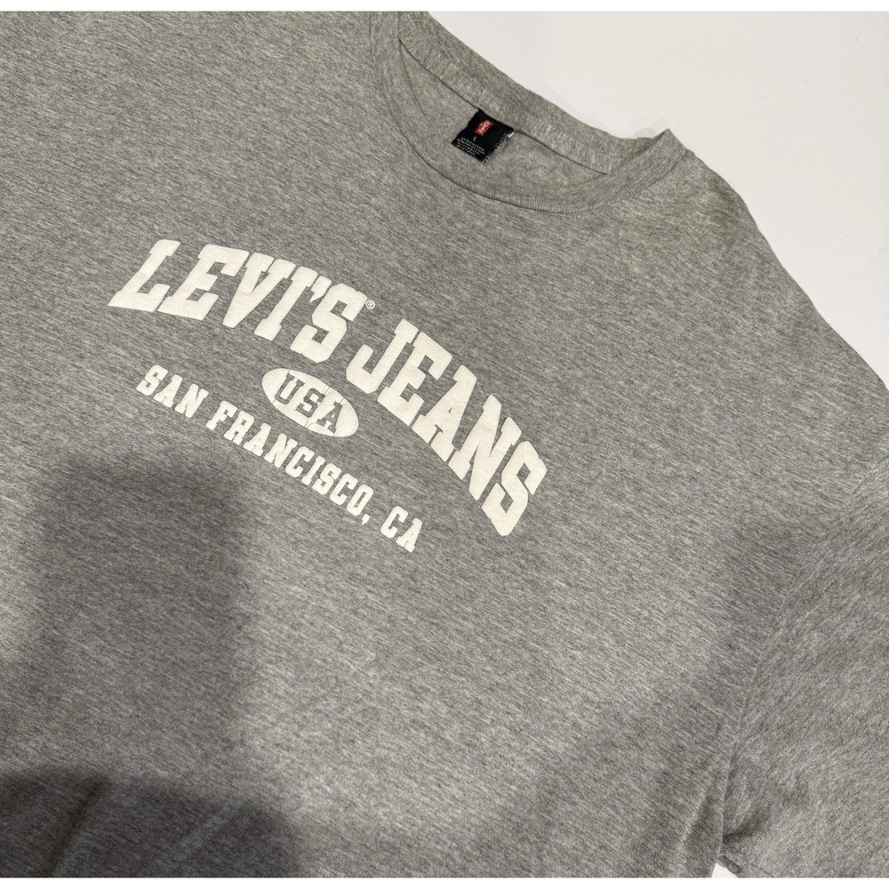 Vintage Levi's USA Graphic T Shirt Gray Men's L San Francisco Spell Out Crewneck